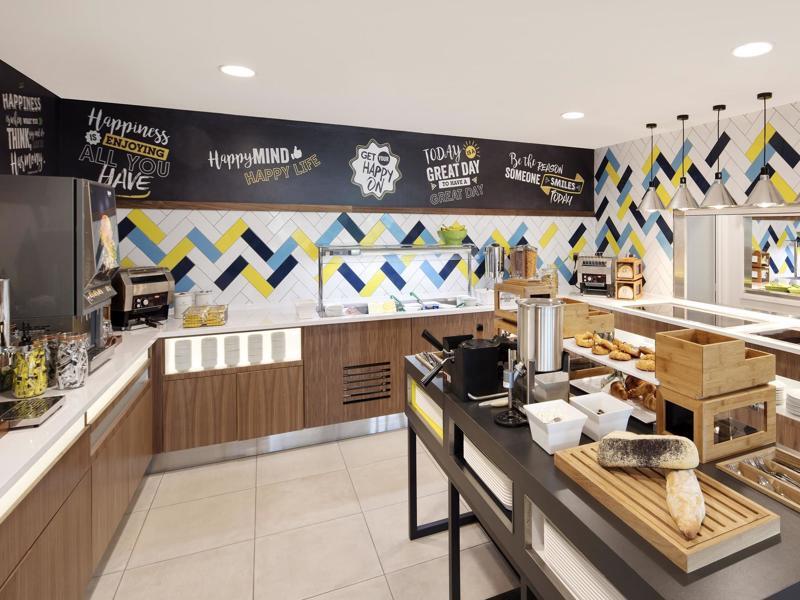 Hampton By Hilton London Stansted Airport Hotel Stansted Mountfitchet Exterior photo